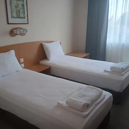 Trakata-sea View And Free Parking 2* Варна